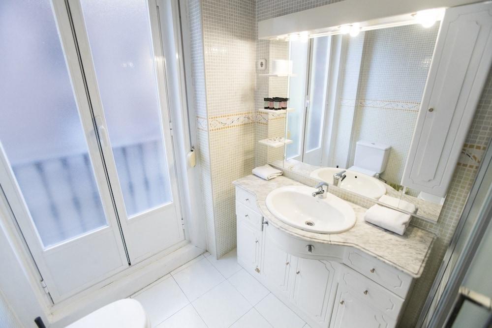 Apartamento Catedral De La Almudena Hotel